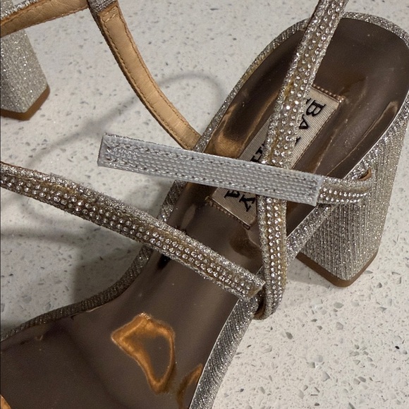 Badgley Mischka Glittering Silver heels - Picture 3 of 3